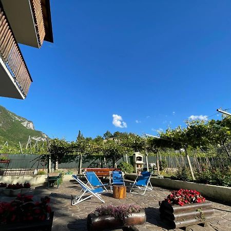 Appartamento Lucia Torbole Sul Garda ภายนอก รูปภาพ