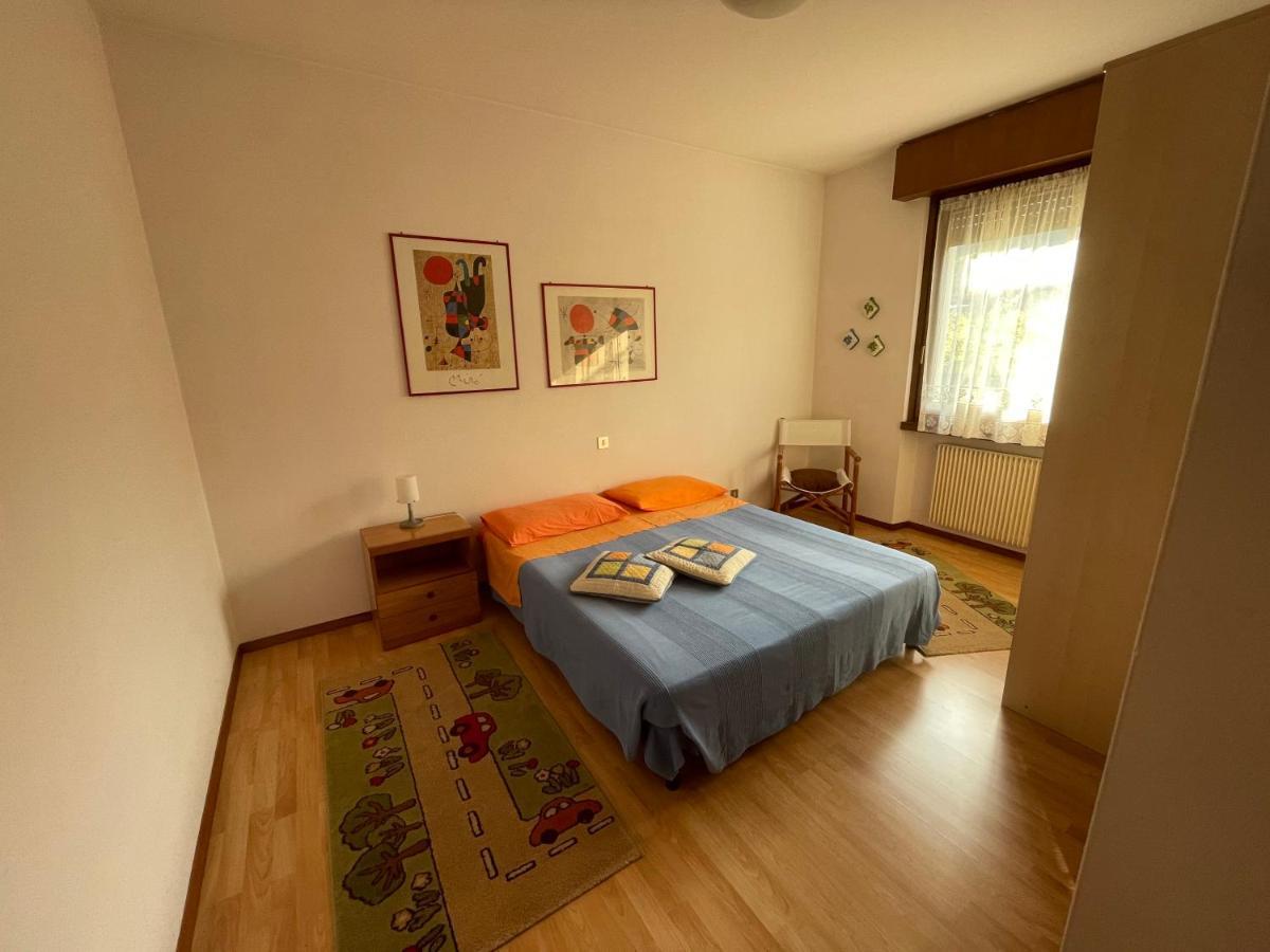 Appartamento Lucia Torbole Sul Garda ภายนอก รูปภาพ